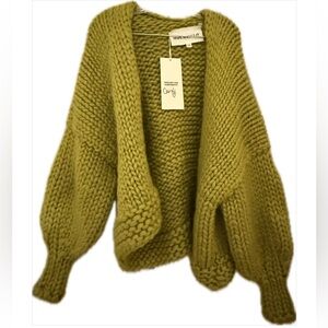 New with tags Hope Macaulay Sweater size L